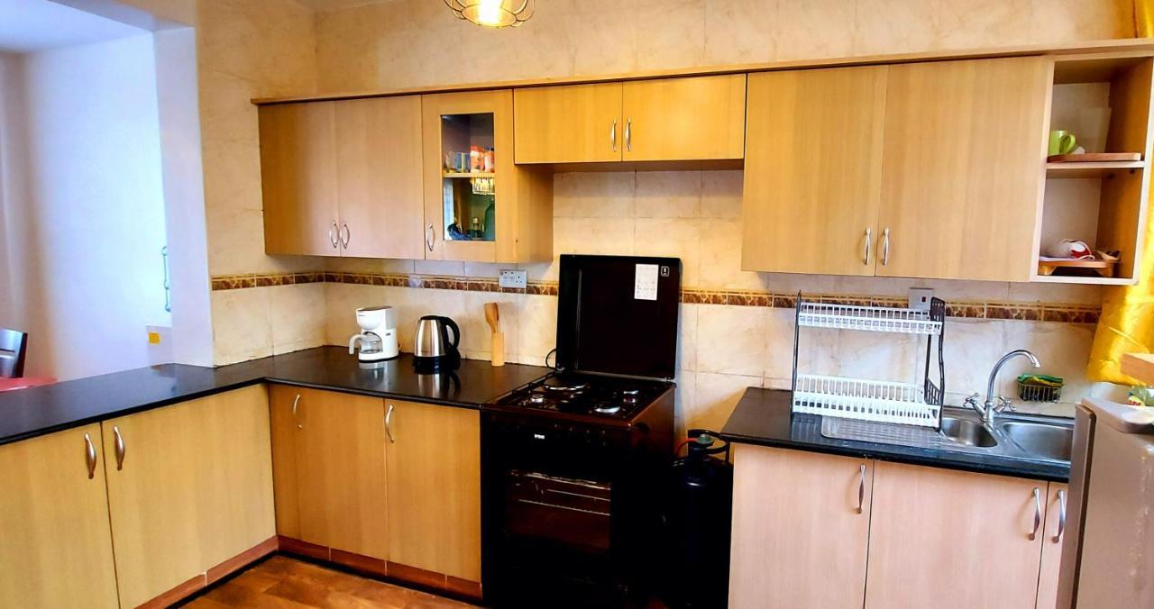 Pleasant Nest Homestay Near Jkia Airport And Sgr Station Nairobi Exterior foto